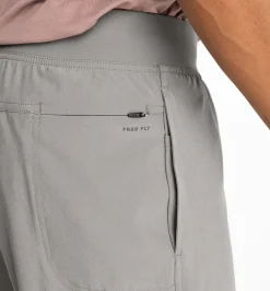 Shorts-Free Fly Apparel Bamboo-Lined Active Breeze Short for Men - 5.5