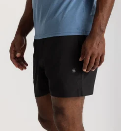 Shorts-Free Fly Apparel Bamboo-Lined Active Breeze Short for Men - 5.5