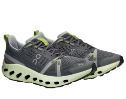 Shoes-On Cloudsurfer Trail for Men