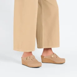 Shoes-Birkenstock Fanny Ring-Buckle for Women (Medium/Narrow) Warm Sand Suede
