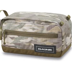 Luggage & Travel-Dakine Groomer Medium Travel Kit