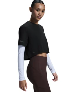 Shorts-On Movement Tights Short for Women (SALE)